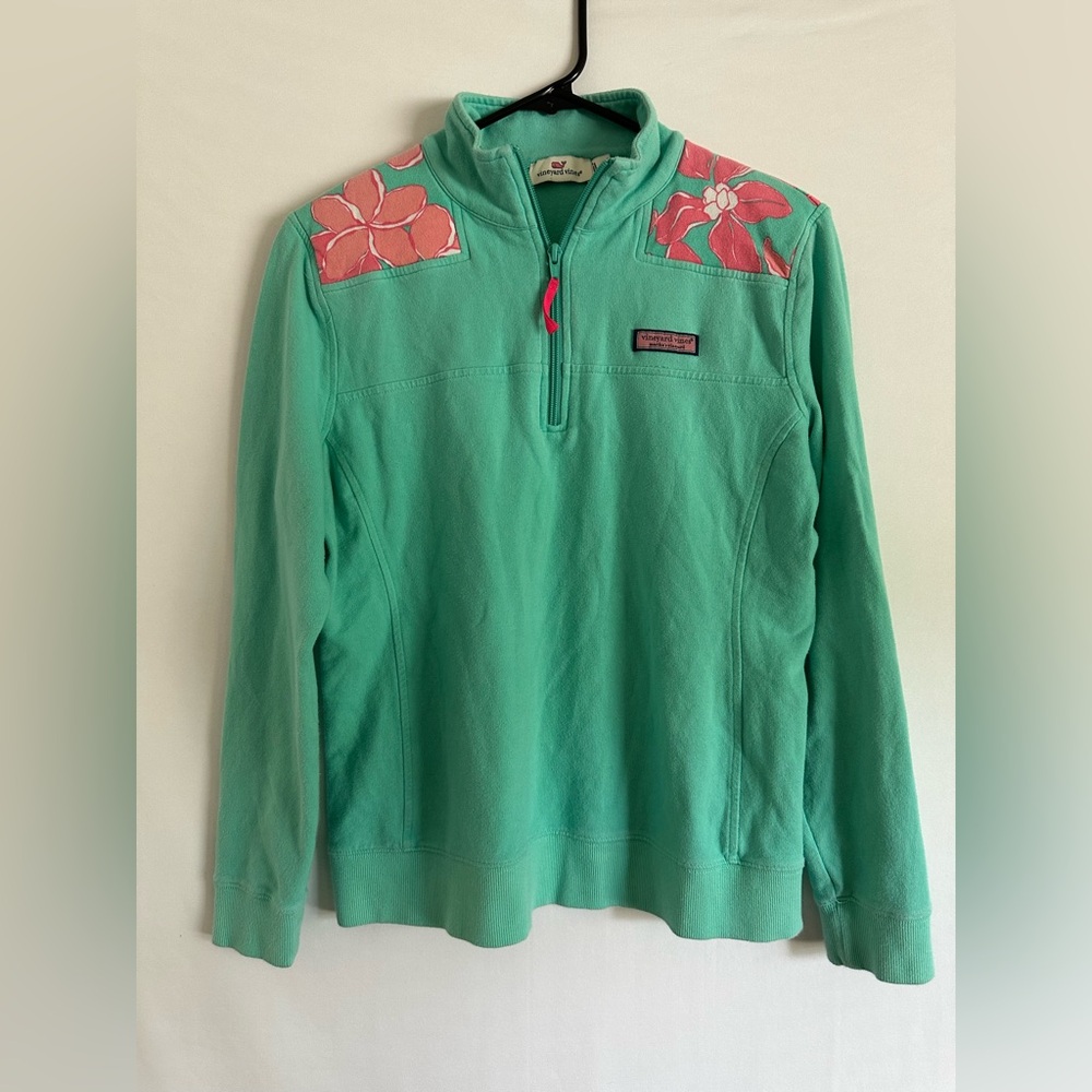 Vineyard Vines Floral Shoulder 1/4 Zip sweatshirt Women’s Small Green Pink